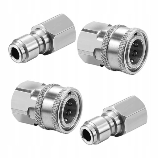 Adapter do myjki ciśnieniowej i samochód z wężem