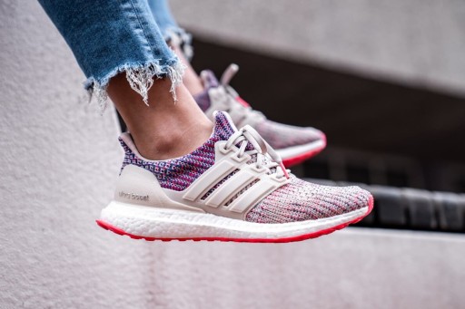 ADIDAS ULTRABOOST