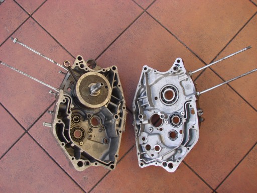 HYOSUNG XRX 125 KARTERY SILNIK WAŁ