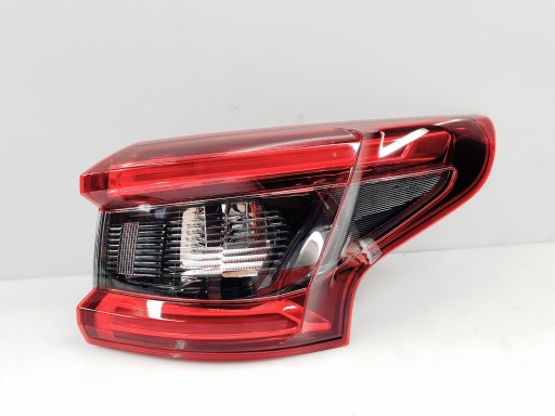 QASHQAI II J11 LIFT 17r+ PRAWA LAMPA TYŁ LED EU