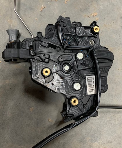 VW T5 T6 ZAMEK DRZWI PRZESUWNYCH PRAWY 654BQ