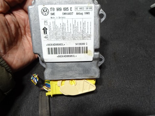 VW Touran II Moduł AIR BAG 1T0909605E