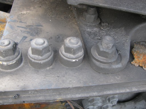 IVECO STRALIS S-WAY BLACHA POD SIODŁO PŁASKA 1CM.