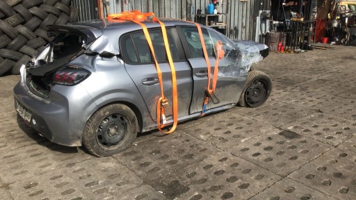 PEUGEOT 208 PRÓG SŁUPEK WANNA DACH
