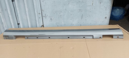 MERCEDES C W204 LISTWA PROGOWA LEWA A2046900340