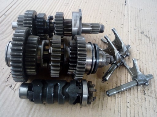 YAMAHA TDM 850 3VD SKRZYNIA BIEGÓW KOMPLET SPRAWNA