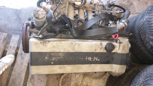 Silnik M104981 Mercedes R129 W124 M104 3.0-24V