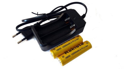 Ładowarka szybka +2 akumulator li-Jon 12000 mAh 18650 3,7V bateria