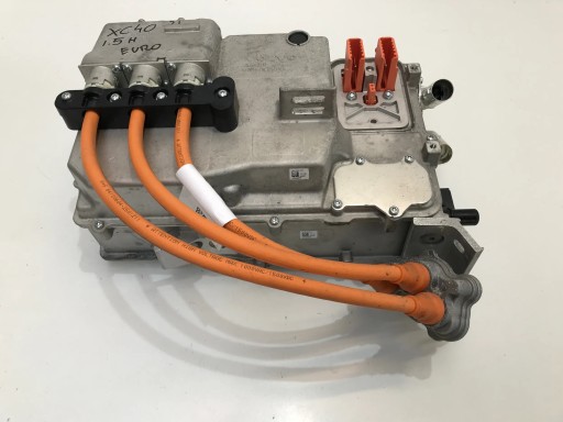 VOLVO XC40 1.5 HYBRYDA PRZETWORNICA FALOWNIK VOLTAGE CONVERTER 32223784