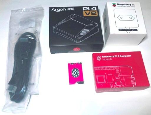 Raspberry PI 4B, 8GB RAM - zestaw z akcesoriami