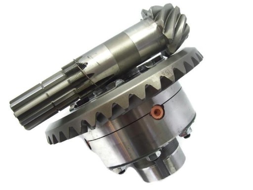 MECHANIZM RÓŻNICOWY URSUS C-330M