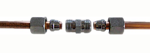 Złącze proste rury 12mm ( M18x1,5 12L ) nypel