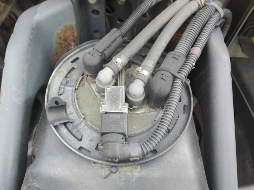 PŁYWAK SMOK ADBLUE MERCEDES ACTROS MP4 A9605420217