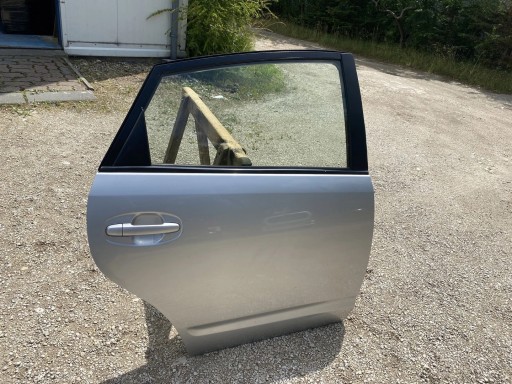 DRZWI TYLNE PRAWE KOMPLETNE TOYOTA PRIUS II 03-09