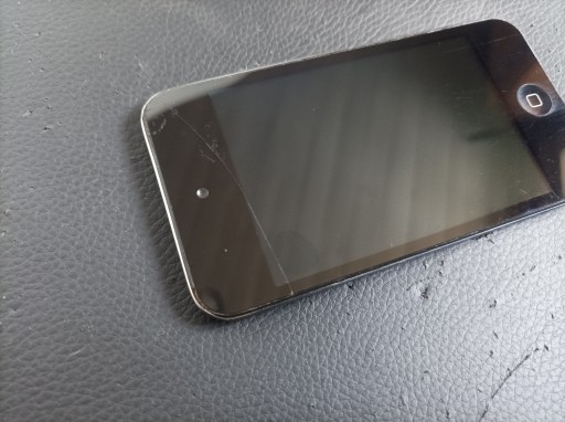 Apple iPod touch 4th generation A1367 ipod 4 gen