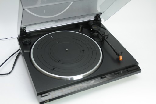 Gramofon JVC AL-F353 Automat