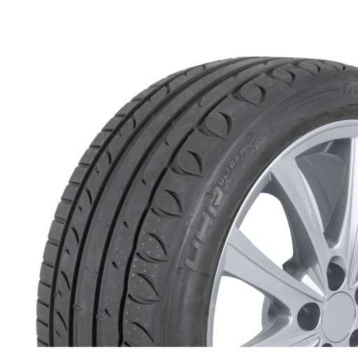 4x KORMORAN 225/40R18 92Y Ultra High Performance X