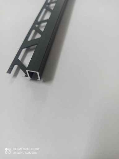profil listwa narożna kwadratowa czarna 250cm 12mm