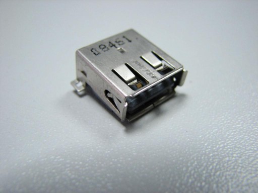 Gniazdo USB USB013