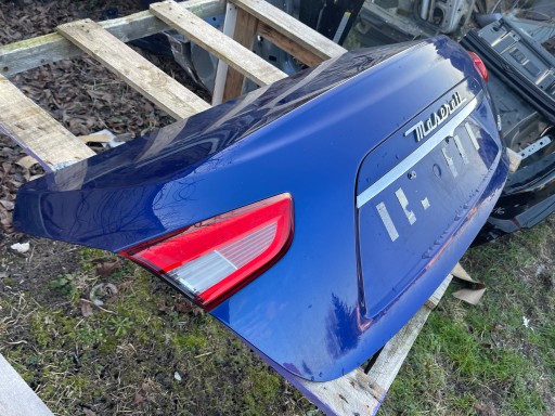 KLAPA TYŁ MASERATI GHIBLI 406C 406 /C W KOLOR
