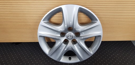 Kołpak strukturalny koła 17 astra j, zafira c