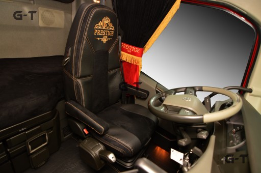POKROWCE NA FOTELE VOLVO FH4 PO 2013r 1PAS SKÓRA
