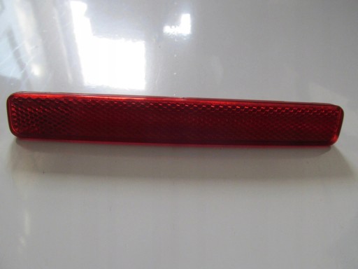 VW T5 odblask zderzaka prawy tył 7E0945106C