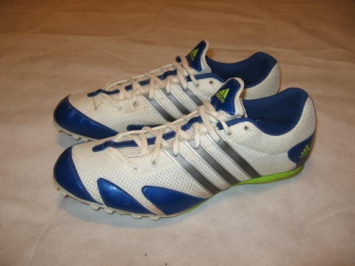 KOLCE ADIDAS COSMOS roz.46