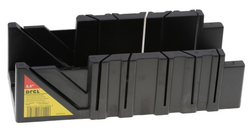 SKRZYNKA UCIOSOWA PLASTIKOWA WIELOKĄTOWA 3.5