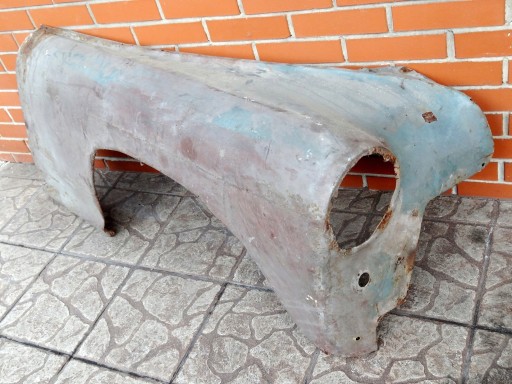 Błotnik Warszawa stary samochód karoseria blacha