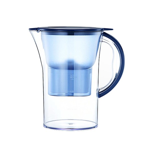 filtrujący o pojemności 2,8 l usuwa