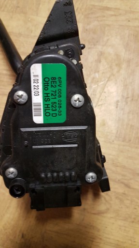 CZUJNIK POTENCJOMETR GAZU AUDI PASSAT 8E2721523D