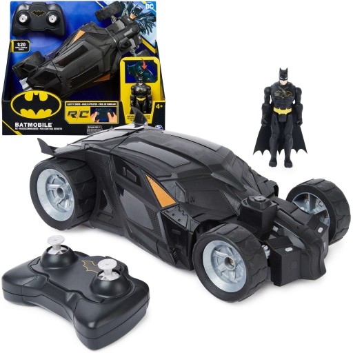 ZESTAW BATMAN BATMOBILE ZDALNIE STEROWANY + FIGURKA POJAZD AUTO RC PILOT