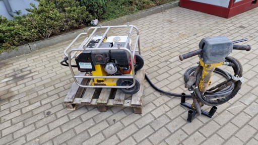 Wyburzeniowy zestaw hydrauliczny Atlas Copco LH9-