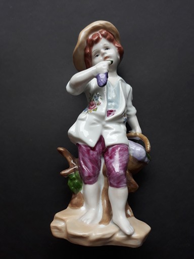 STARA PORCELANOWA FIGURKA VINTAGE SYGNOWANA
