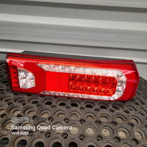 LAMPA TYŁ PRAWA LED MERCEDES ACTROS MP5 A0035443303 ORYGINAŁ NOWY