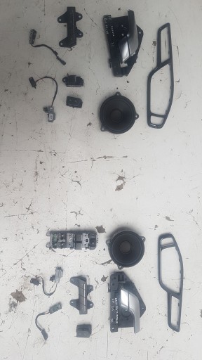 KLAMKA GLOSNIK DRZWI PRZOD LAND ROVER EVOGUE 3D