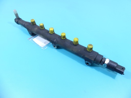 LISTWA WTRYSKOWA VOLVO S80 I 0445215010 2.4 D5