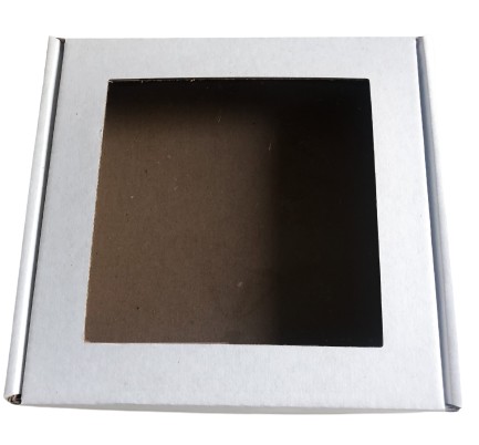 Pudełko z okienkiem 15x15x3 cm KARTONIK NA PREZENT