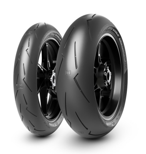 PIRELLI SUPERCORSA V4 SP 120/70ZR17 + 180/60ZR17 , 2023 rok.
