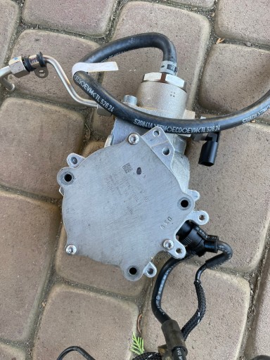 POMPA VACU VACUM VW 06L145100A