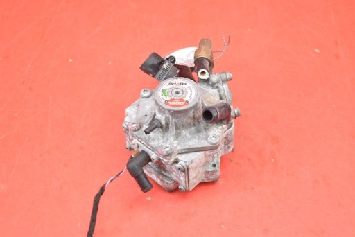 PAROWNIK GAZU REDUKTOR 67R-010951 VW SHARAN 1 I 1.8 T 00R