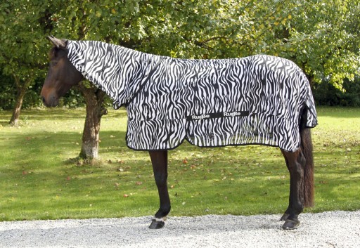 Derka Covalliero chroniąca przed owadami r. 135 cm