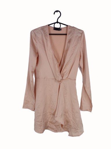 SUKIENKA PRETTYLITTLETHING 32/XS ZWIEWNA