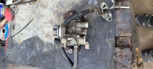 Pompa Wtryskowa Cr lexsus 2.2 d-cat d4d