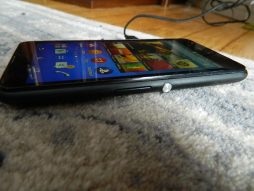SMARTFON TELEFON SONY XPERIA E4G E2003