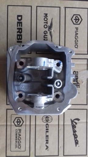 Głowica Leader PIAGGIO VESPA APRILIA GILERA DERBI ET4 LIBERTY LX LXV FLY X8