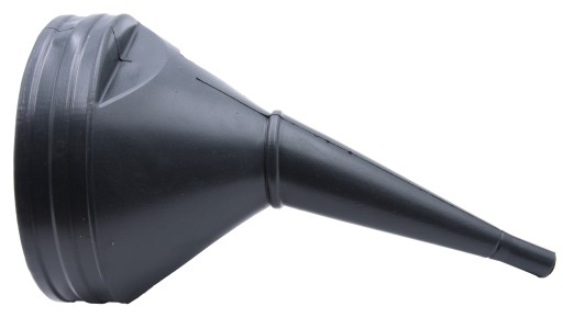 Lejek do paliwa plastikowy fi-170 mm