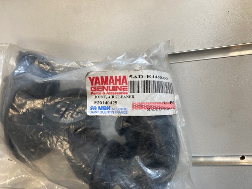 YAMAHA króciec ssący 5ADE445300