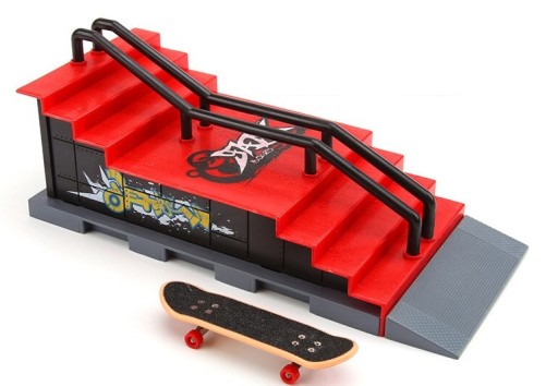 ZESTAW FINGERBOARD RAMPA SKATEPARK + DESKOROLKA